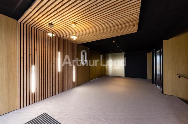 Bureaux à louer à Hellemmes-Lille avec division possible et accès axes autoroutiers