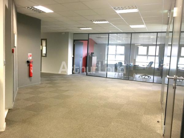 Bureaux modernes 378 m² à louer - Proche transports et axes majeurs Lille Métropole
