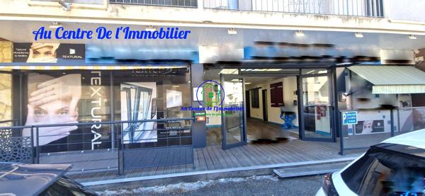 A vendre: Local commercial 598 m²