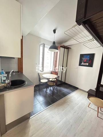Appartement
         1 pièce
        - 18 m² 199 000 € *