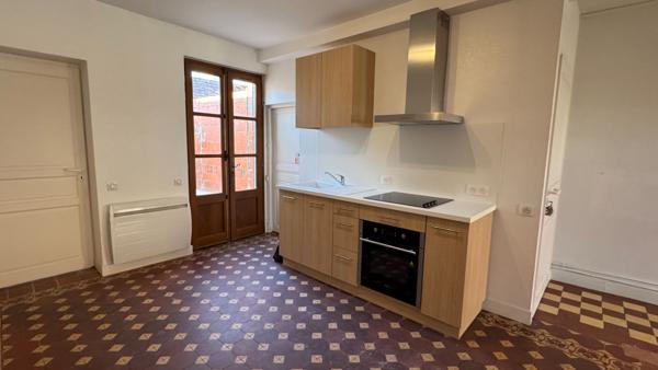 MAISON DE VILLE A LOUER ROMORANTIN