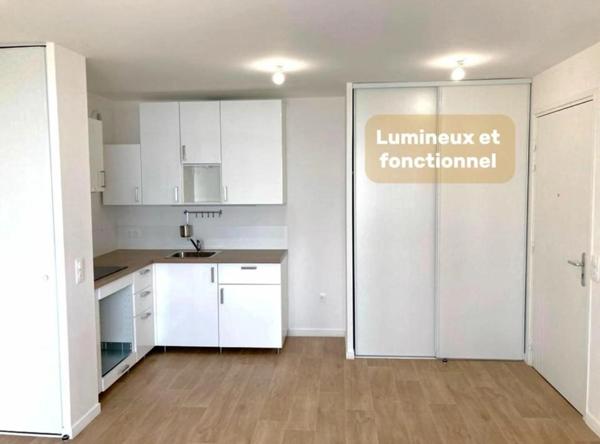 Appartement à vendre 2 pièces + Balcon - Coeur de Ville - BEZONS (95)