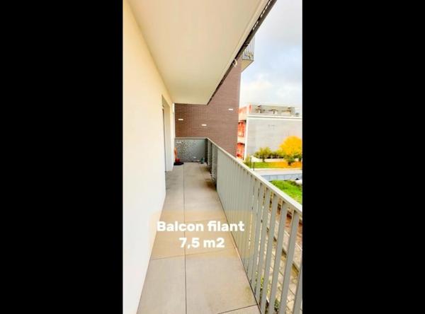 Appartement à vendre 2 pièces + Balcon - Coeur de Ville - BEZONS (95)