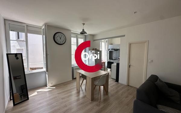 Appartement à vendre    3 pièces •  Sainte-Colombe