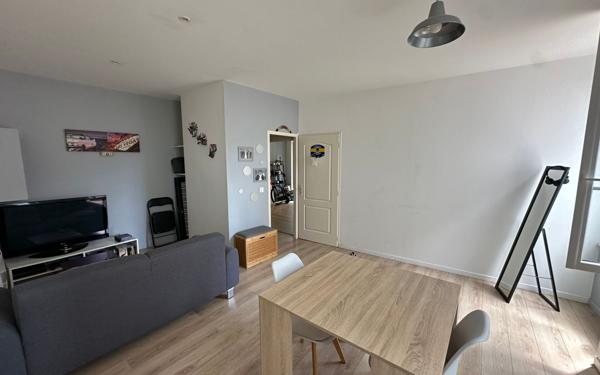 Appartement à vendre    3 pièces •  Sainte-Colombe