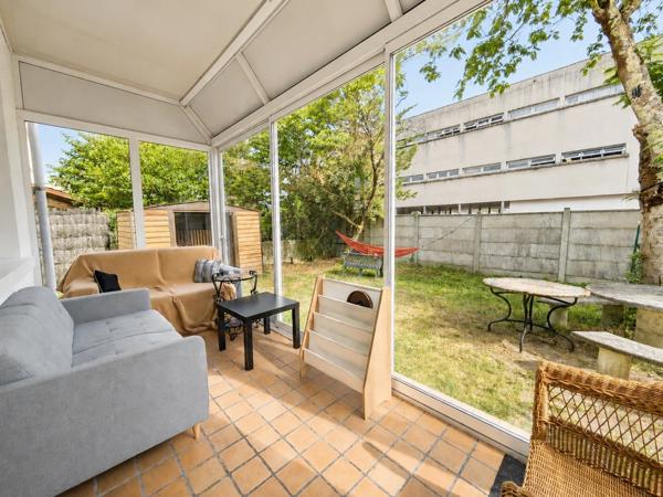 Grande maison familiale avec jardin aux portes du campus de Talence