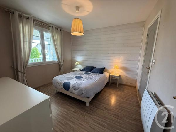 Maison à vendre  5 pièces - 145 m 2   ST PLANCHERS  - 50