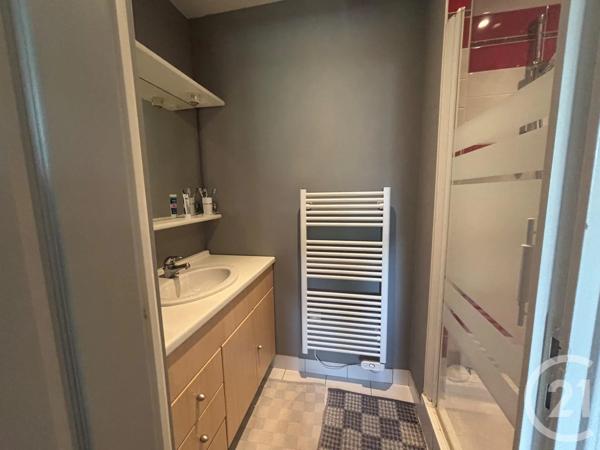 Maison à vendre  5 pièces - 145 m 2   ST PLANCHERS  - 50