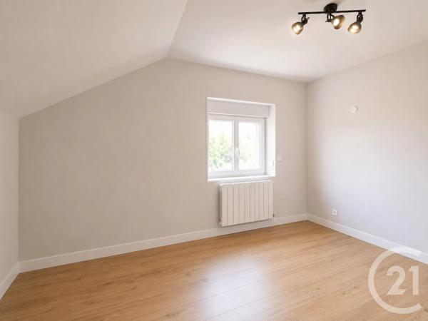 Maison à vendre  4 pièces - 76,87 m 2   GAILLON  - 27
