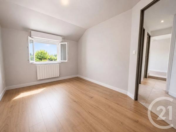 Maison à vendre  4 pièces - 76,87 m 2   GAILLON  - 27