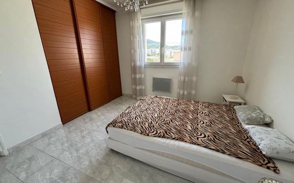 Maison à vendre    4 pièces •  La Penne-sur-Huveaune