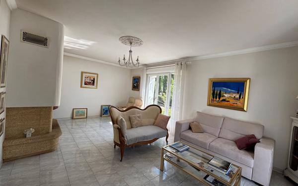 Maison à vendre    4 pièces •  La Penne-sur-Huveaune