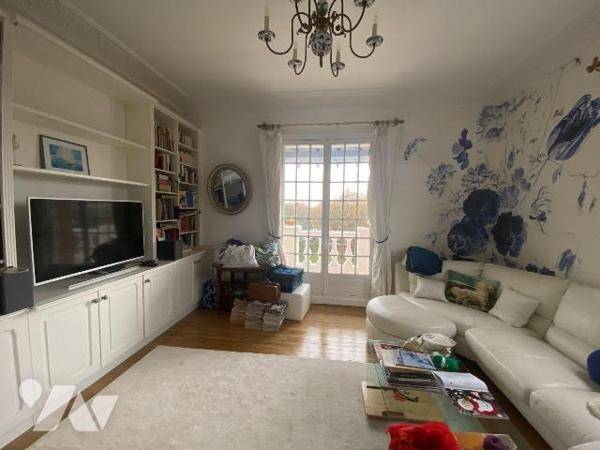 VALLEE DE L&#39;EURE - 1H20 PARIS 
Dans le centre d&#39;une charmante commune environnant la forêt d&#39;A...