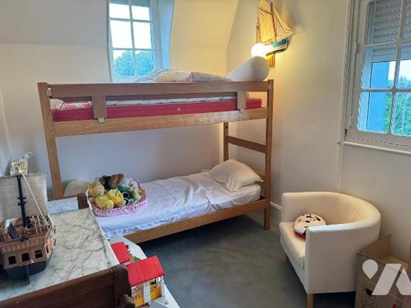 VALLEE DE L&#39;EURE - 1H20 PARIS 
Dans le centre d&#39;une charmante commune environnant la forêt d&#39;A...