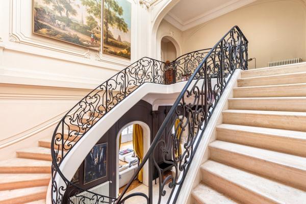 Vente Maison de luxe Bordeaux 18 Pièces 768 m²
