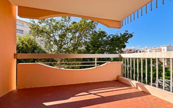 Appartement à vendre    2 pièces • 47,85 m2 Saint-Raphaël