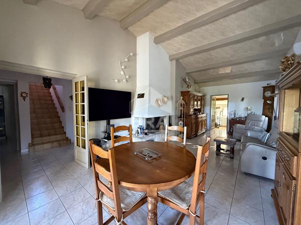 A VENDRE 13710 FUVEAU MAISON T5 DE 135 M² SUR 5700M² DE TERRAIN PISCINE DOUBLE GARAGES