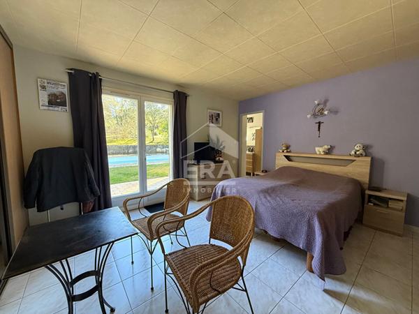 A VENDRE 13710 FUVEAU MAISON T5 DE 135 M² SUR 5700M² DE TERRAIN PISCINE DOUBLE GARAGES