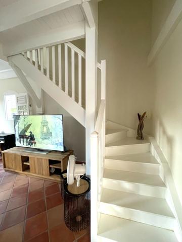 MAGNIFIQUE VILLA DE STANDING EN MARTINIQUE (972)