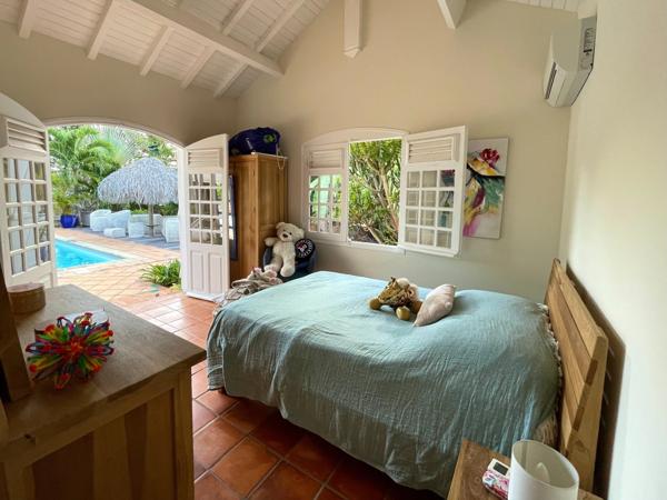 MAGNIFIQUE VILLA DE STANDING EN MARTINIQUE (972)
