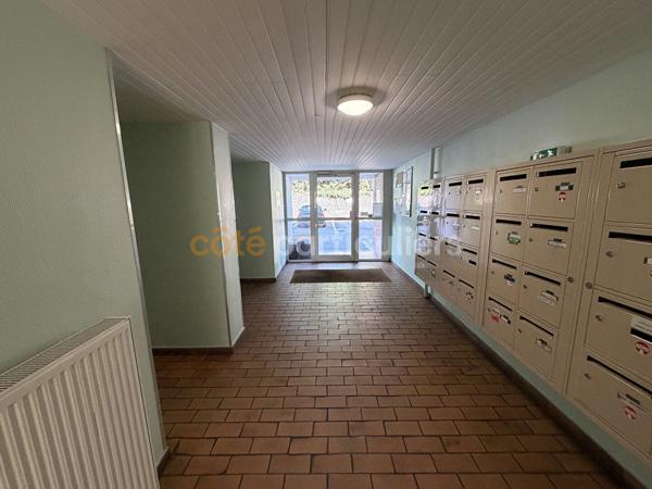 Vente
                Appartement33,95 m² - 2 Pièces -
                    RONCHIN (59790)