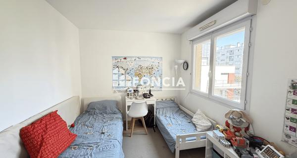 À vendre Appartement 4 pièces 70 m² - Suresnes 92150