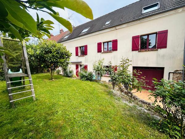 Maison familiale à Nanteuil-les-Meaux - 11 pièces - 240m²