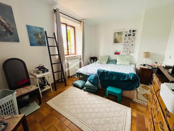 Maison familiale à Nanteuil-les-Meaux - 11 pièces - 240m²