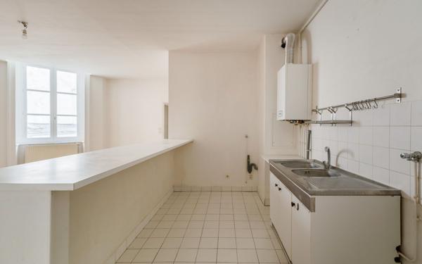 Appartement à vendre    2 pièces •  Lyon 1