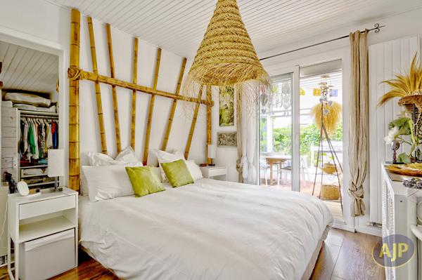 Maison à vendre Martignas Sur Jalle - 8 pièces, 210m² avec 5 chambre(s) à 776 250€ - AJP Immobilier Martignas-sur-Jalle