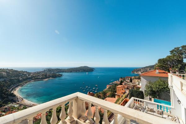 Vente Villa de luxe Villefranche-sur-Mer 8 Pièces 260 m²