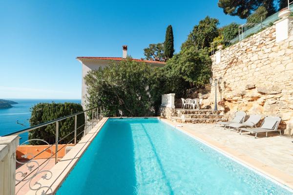 Vente Villa de luxe Villefranche-sur-Mer 8 Pièces 260 m²