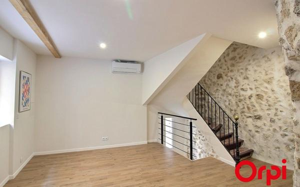 Maison à vendre    4 pièces • 100,28 m2 Auriol