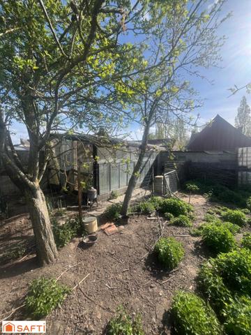 RARE Maison de ville 3 chambres avec dépendances, garage et jardin