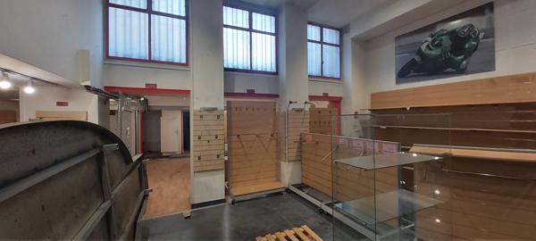 Marseille (13001) Local commercial à louer à Marseille 360m2 4260 euros