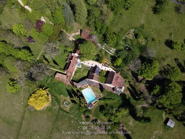 Propriété deux maisons 19ha de terrain