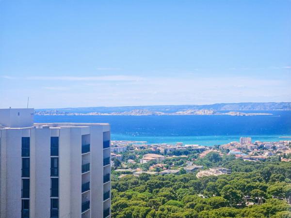 T3 de 78 m² dernier étage, balcon et cave dans le 8e à Marseille