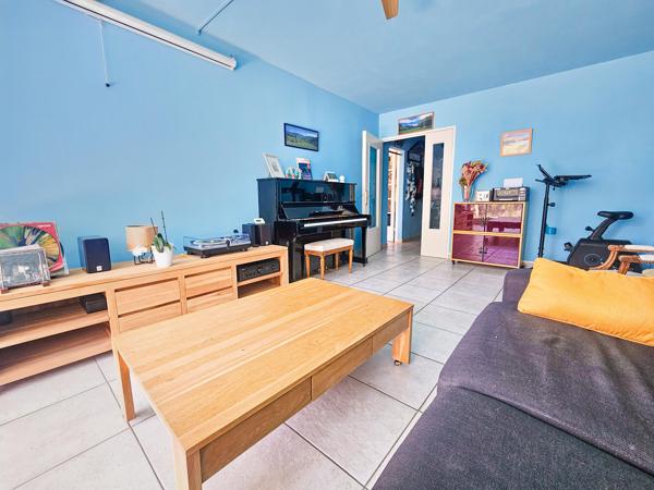 T3 de 78 m² dernier étage, balcon et cave dans le 8e à Marseille