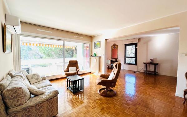 Appartement à vendre    5 pièces • 113,65 m2 Écully