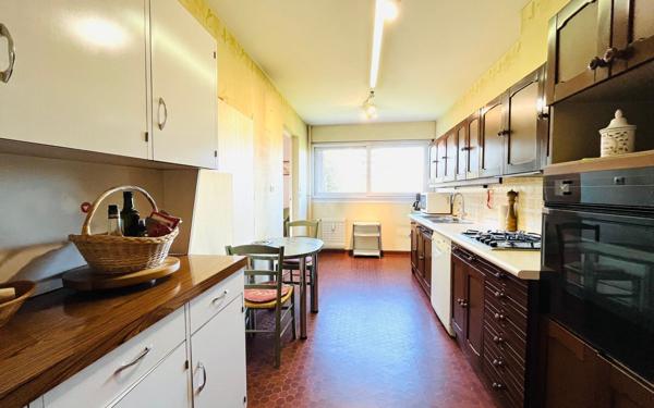 Appartement à vendre    5 pièces • 113,65 m2 Écully