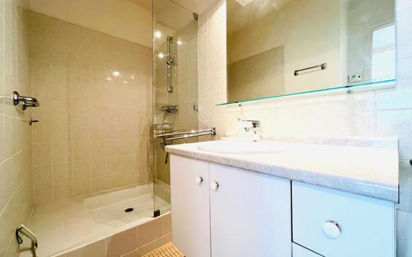 Appartement à vendre    5 pièces • 113,65 m2 Écully