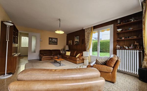 Maison à vendre    7 pièces • 145 m2 Chambourcy