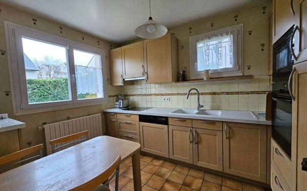 Maison à vendre    7 pièces • 145 m2 Chambourcy