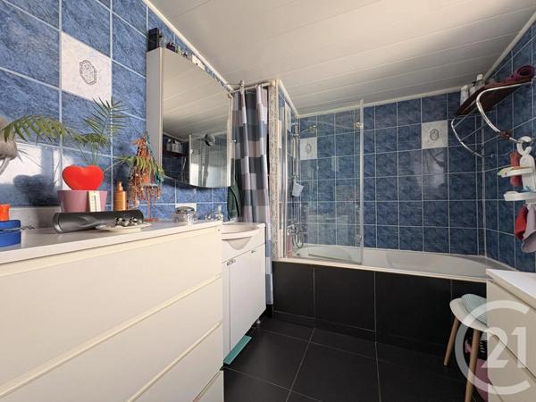 Maison à vendre  5 pièces - 106,37 m 2   WASQUEHAL  - 59
