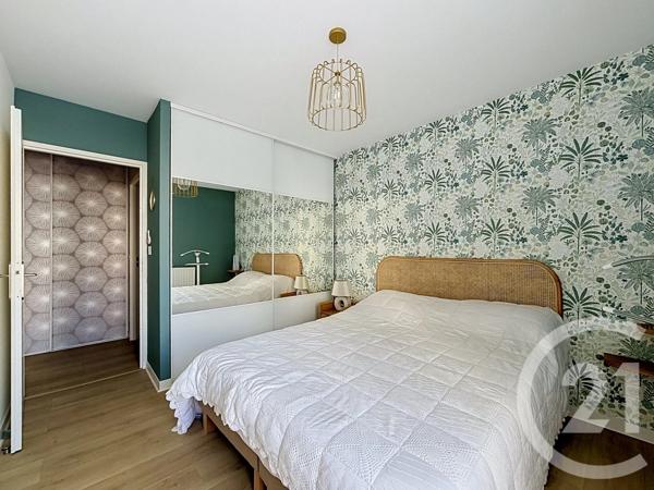 Appartement F3 à vendre  3 pièces - 77,12 m 2   COMPIEGNE  - 60