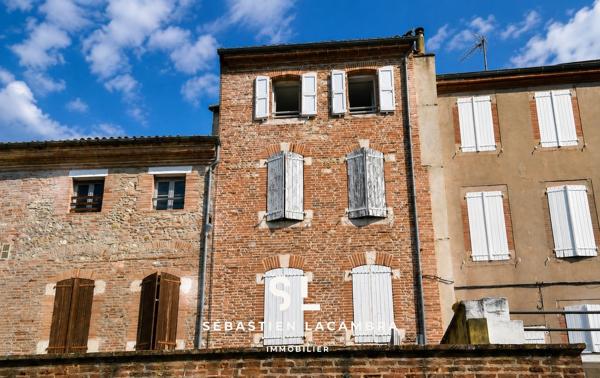 ALBI – CŒUR HISTORIQUE | 3 PIÈCES – 2 CHAMBRES – VUE DÉGAGÉE SUR LE VIEIL ALBI