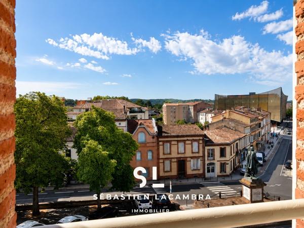 ALBI – CŒUR HISTORIQUE | 3 PIÈCES – 2 CHAMBRES – VUE DÉGAGÉE SUR LE VIEIL ALBI