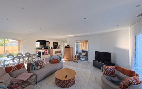 Maison à vendre    4 pièces •  Charvieu-Chavagneux