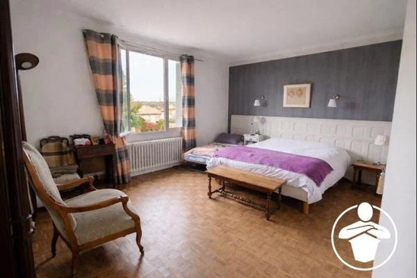 Vente Maison 5 pièces 186 m2 à Villeneuve-sur-Lot