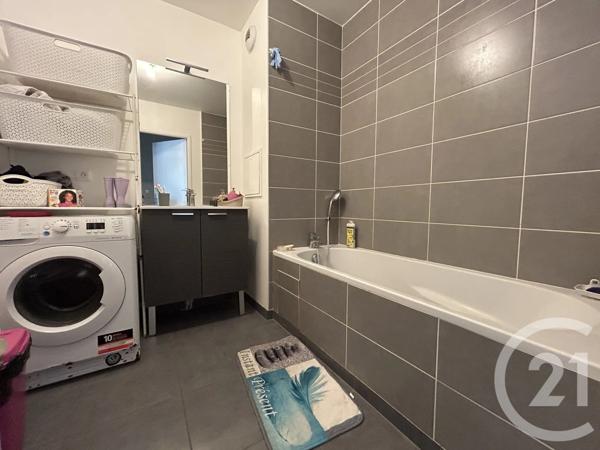 Appartement F3 à vendre  3 pièces - 62,89 m 2   PONT STE MAXENCE  - 60